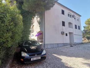 Apartments with a parking space Pakostane, Biograd - 19947